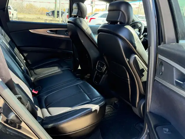 2016 Lincoln MKX Reserve AWD 1 OWNER/MUST BE SEEN! - Photo 14
