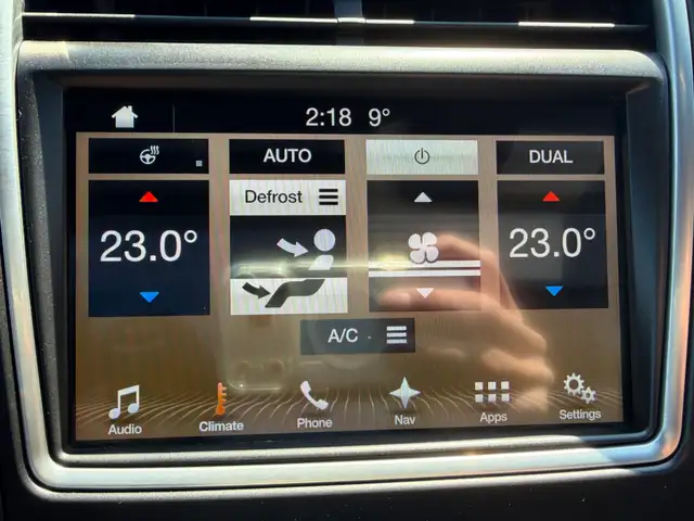 2016 Lincoln MKX Reserve AWD 1 OWNER/MUST BE SEEN! - Photo 21