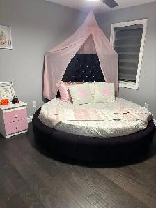 Private Room For Rent