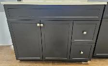 Floor model 24' vanity with countertop - Photo 3