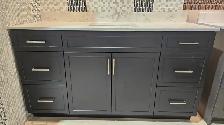Floor model 24' vanity with countertop - Photo 4