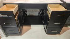 Floor model 24' vanity with countertop - Photo 5