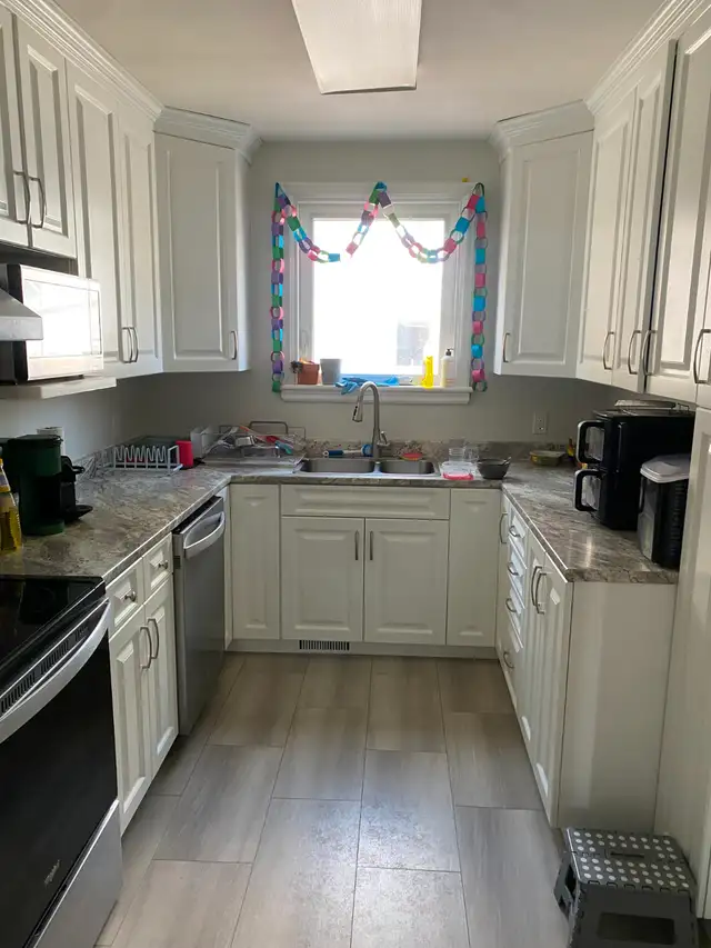 Summer Sublet Available - May 1-August 31 - 224 Collingwood St. - Photo 8