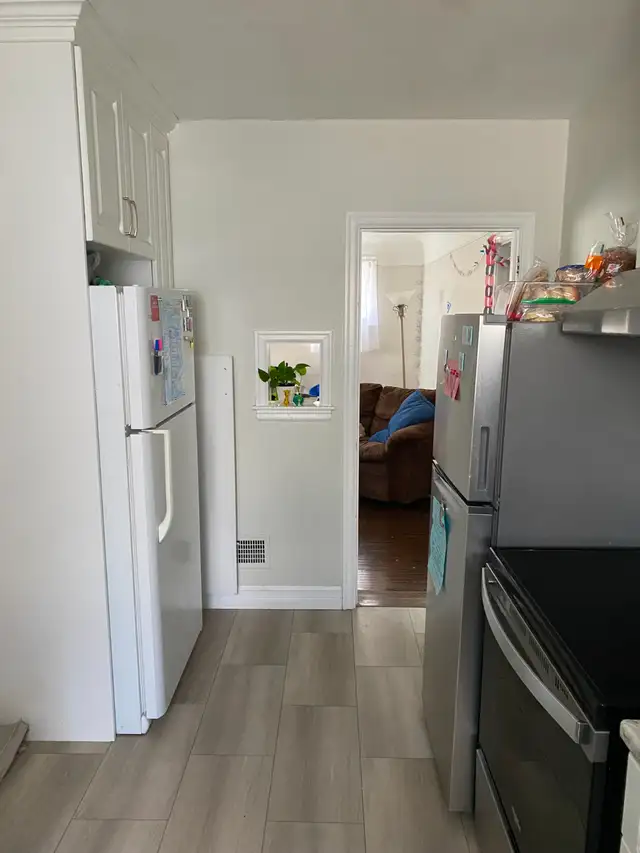 Summer Sublet Available - May 1-August 31 - 224 Collingwood St. - Photo 9