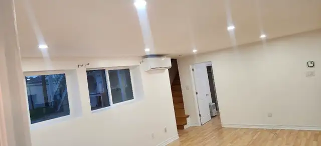 4 1/2 À LOUER - Photo 2