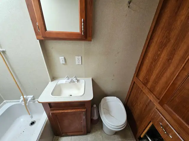 2006 Komfort K23 23 Ft T/A Travel Trailer Kampsite - Photo 17