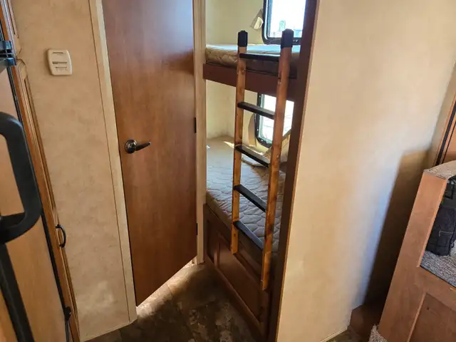 2014 Coachman Apex 23 Ft T/A Travel Trailer 235BHS - Photo 30