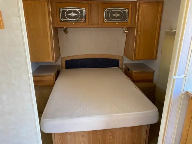 2002 Thor A30R 30 Ft T/A Travel Trailer Aerostar - Photo 13