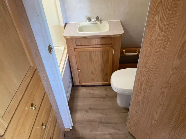 2002 Thor A30R 30 Ft T/A Travel Trailer Aerostar - Photo 29