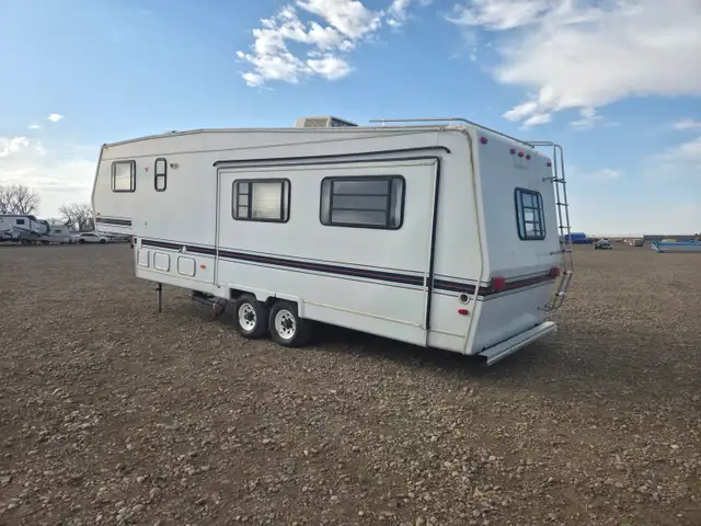 1994 Cobra Industries Cardinal 29 Ft T/A 5th Wheel Travel Traile - Photo 4