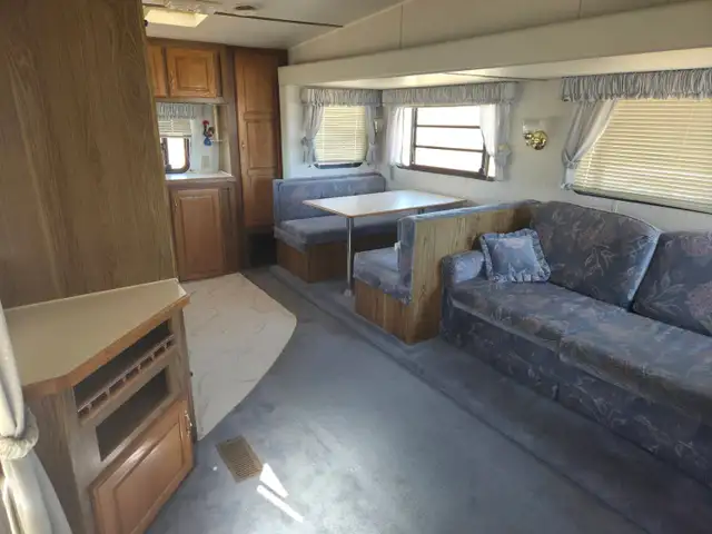 1994 Cobra Industries Cardinal 29 Ft T/A 5th Wheel Travel Traile - Photo 17