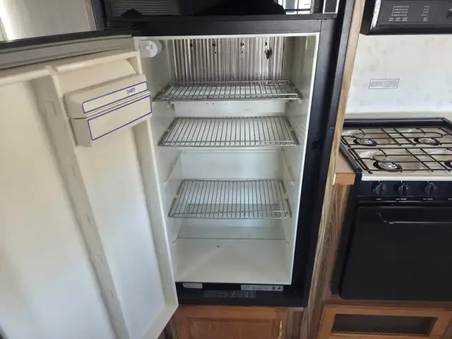 1994 Cobra Industries Cardinal 29 Ft T/A 5th Wheel Travel Traile - Photo 21