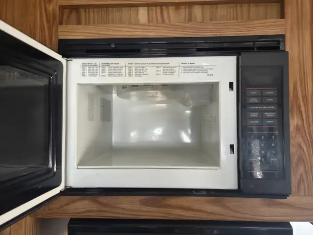 1994 Cobra Industries Cardinal 29 Ft T/A 5th Wheel Travel Traile - Photo 24