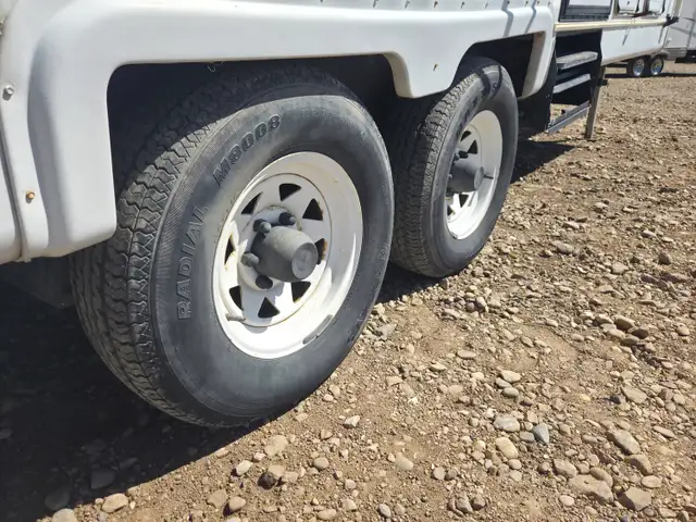 1994 Cobra Industries Cardinal 29 Ft T/A 5th Wheel Travel Traile - Photo 53