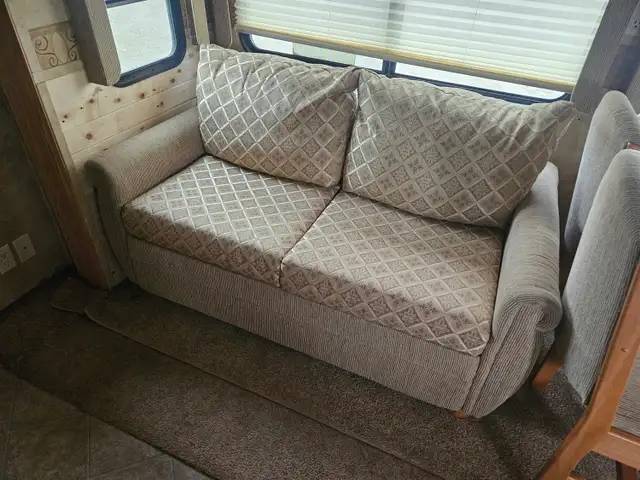 2009 Heartland 3300RC 33 Ft T/A Toy Hauler Fifth Wheel Sundance - Photo 11