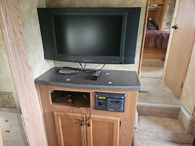 2009 Heartland 3300RC 33 Ft T/A Toy Hauler Fifth Wheel Sundance - Photo 16