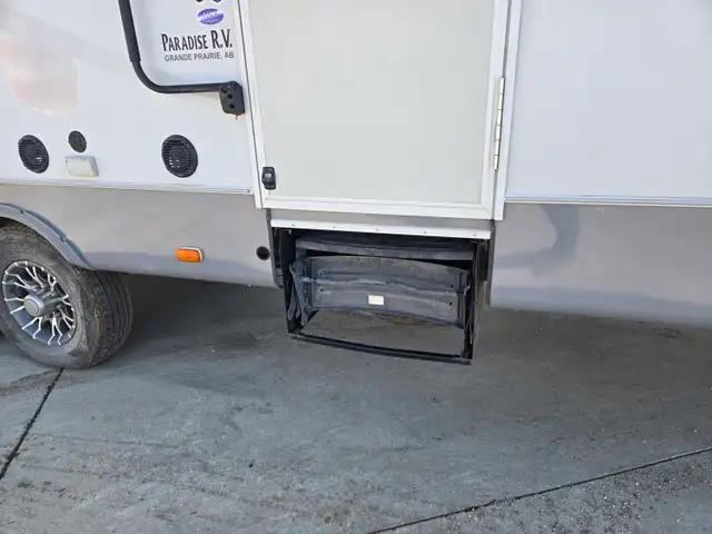 2012 Graystone 33 Ft T/A 5TH Wheel Travel Trailer 33CK - Photo 13