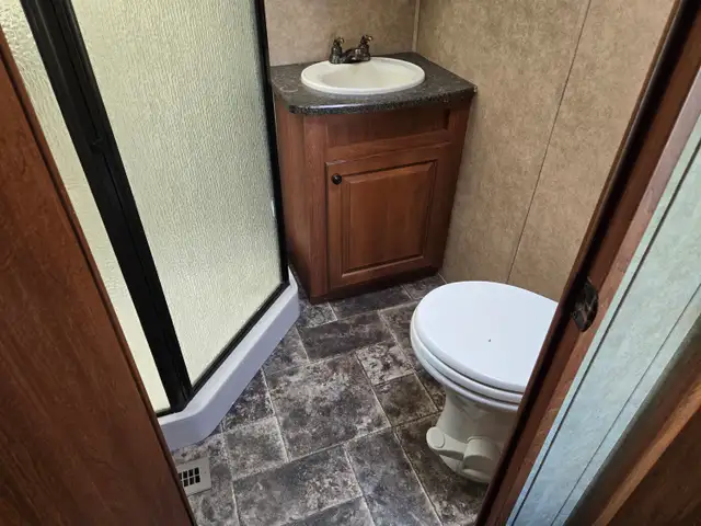 2012 Graystone 33 Ft T/A 5TH Wheel Travel Trailer 33CK - Photo 27