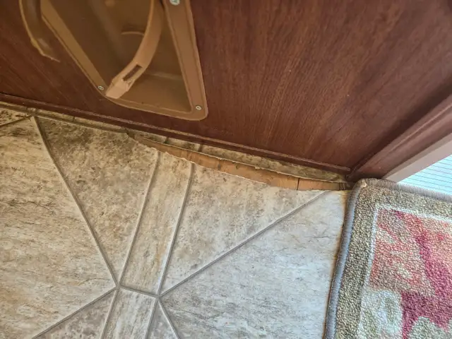 2010 Zinger 27Ft T/A Travel Trailer - Photo 31