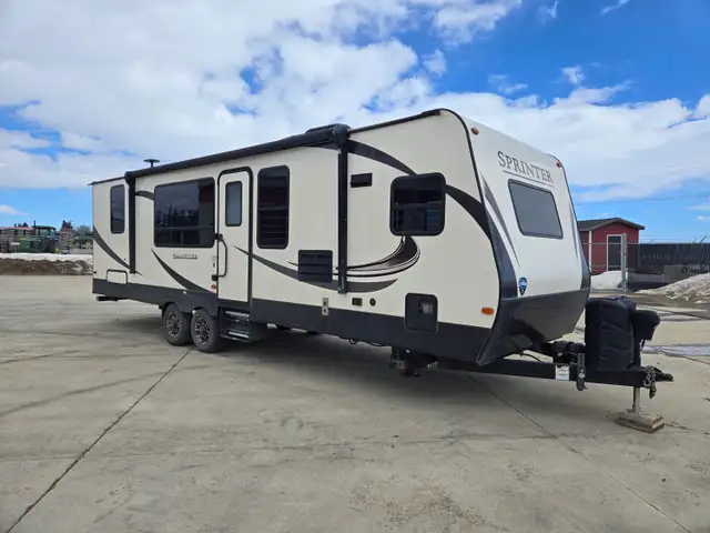 2018 Sprinter 29 Ft T/A Travel Trailer 29FK - Photo 2
