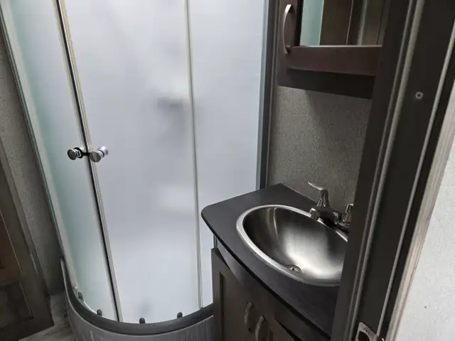 2018 Sprinter 29 Ft T/A Travel Trailer 29FK - Photo 35