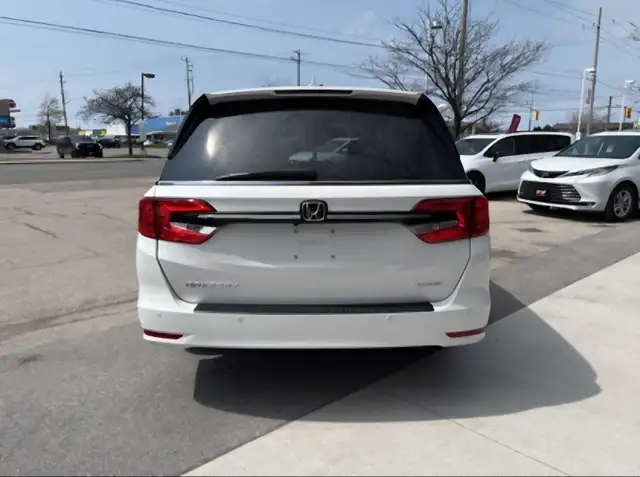2023 Honda Odyssey Touring Auto 3rd Row Seat Sunroof Nav Leather - Photo 3