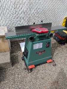 Dégauchisseuse 6' General International – Modèle 80-050