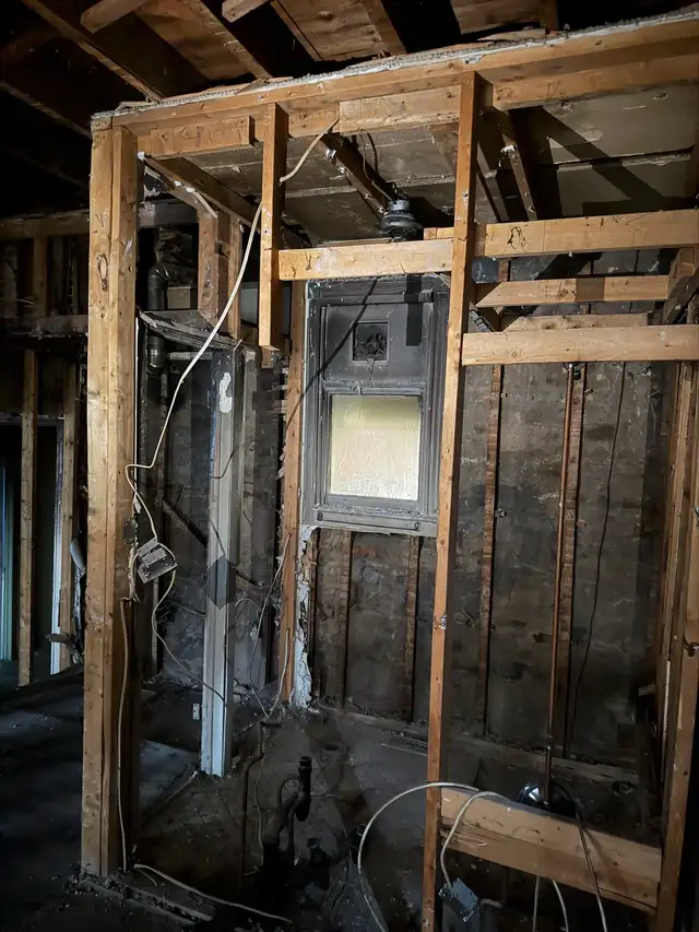 Painter / Demolition / Concrete Work – Toronto GTA – Free Est