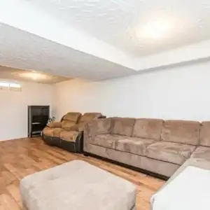 Private Room - May 1st - Photo 4