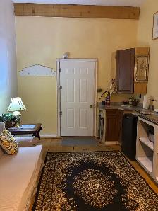 May occupancy, Alliston furnished room $640 inclusive - Photo 5