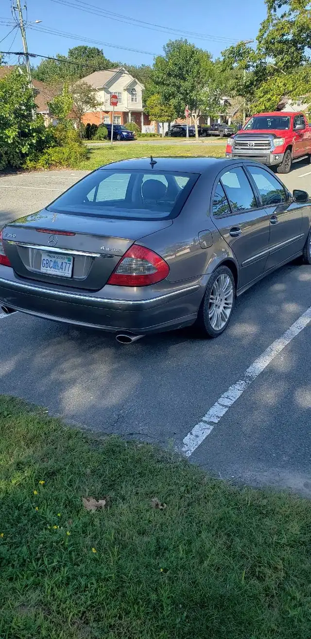 2007 Mercedes Benz E350 4MATIC - Photo 4