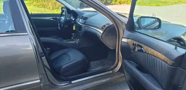 2007 Mercedes Benz E350 4MATIC - Photo 6
