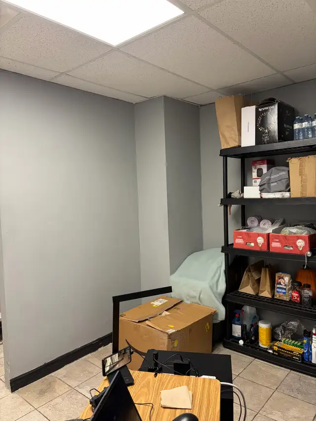 Commercial/Office/ Retail Space - Photo 6