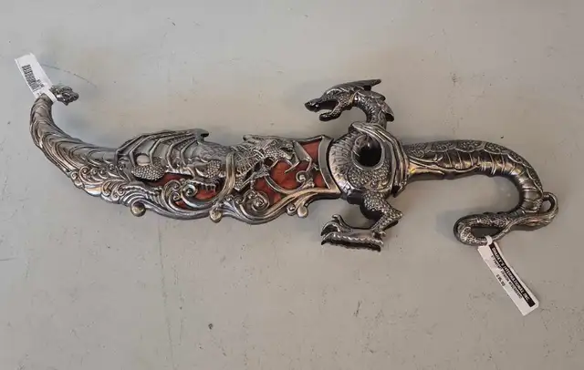 9' Fantasy Dragon Knife (29671110)