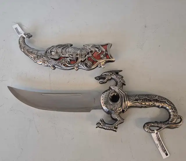 9' Fantasy Dragon Knife (29671110) - Photo 2