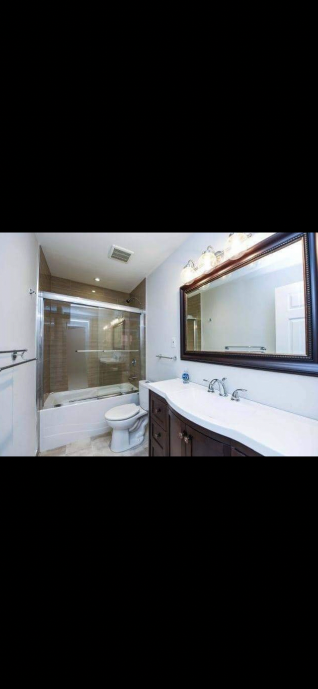 Mainfloor Room available for Rent - Photo 3