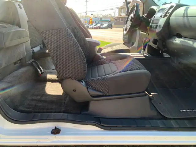 2016 NISSAN FRONTIER KING CAB CERTIFIED W SAFETY V6 - Photo 10
