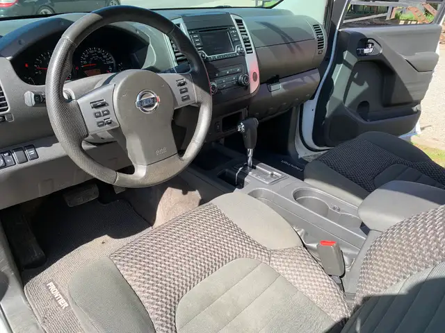 2016 NISSAN FRONTIER KING CAB CERTIFIED W SAFETY V6 - Photo 13