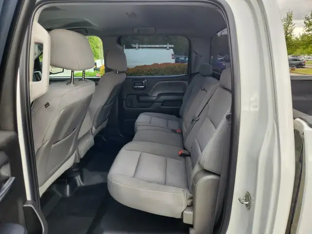 2015 GMC Sierra 2500HD WT - Photo 12