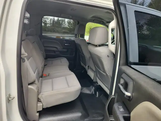 2015 GMC Sierra 2500HD WT - Photo 16