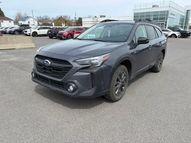 2024 Subaru Outback Onyx // 2.5L, Toit Ouvrant, Mags, Apple Carp