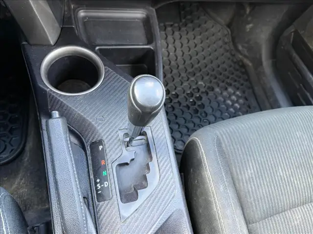 2015 Toyota RAV4 XLE AWD - Photo 15