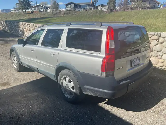 2002 Volvo XC70 - Photo 2