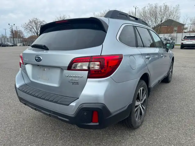 2018 Subaru Outback Limited // 2.5L, Navi, Cuir, Harman Kardon - Photo 5