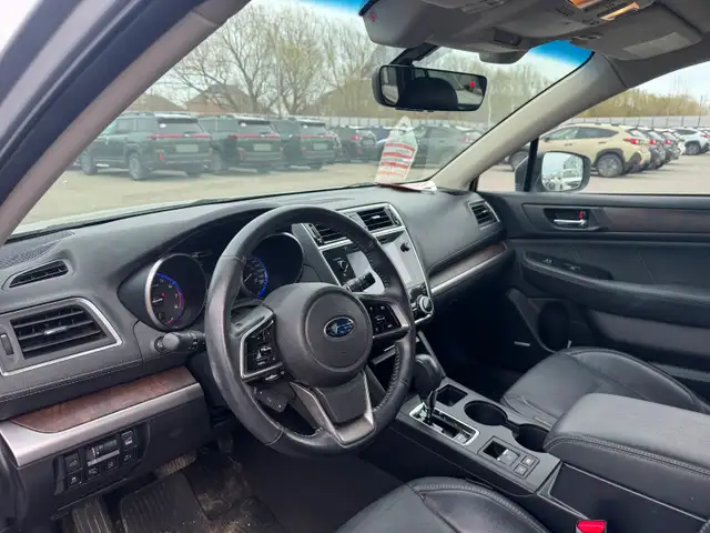 2018 Subaru Outback Limited // 2.5L, Navi, Cuir, Harman Kardon - Photo 6