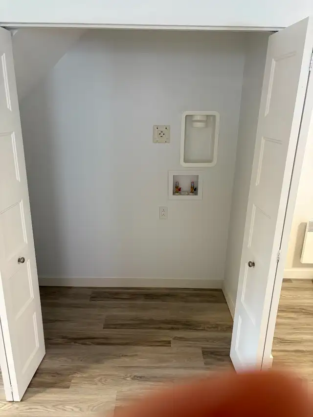 ANJOU. 4ET DEMI NEUF. SOUS-SOL - Photo 10