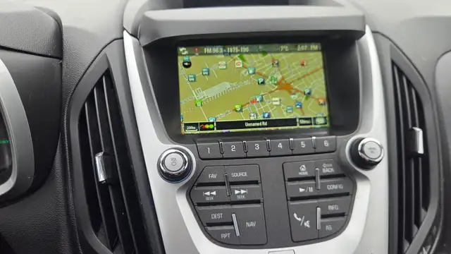 2017 Chevrolet Equinox Premier LZ AWD Lane Departure/Accident Av - Photo 15