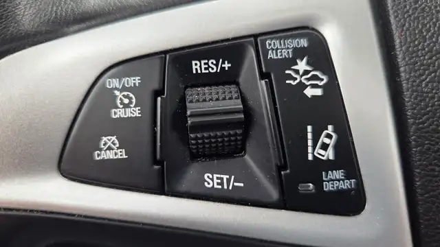 2017 Chevrolet Equinox Premier LZ AWD Lane Departure/Accident Av - Photo 17