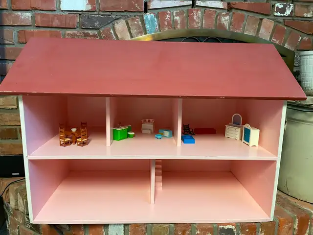 Doll house