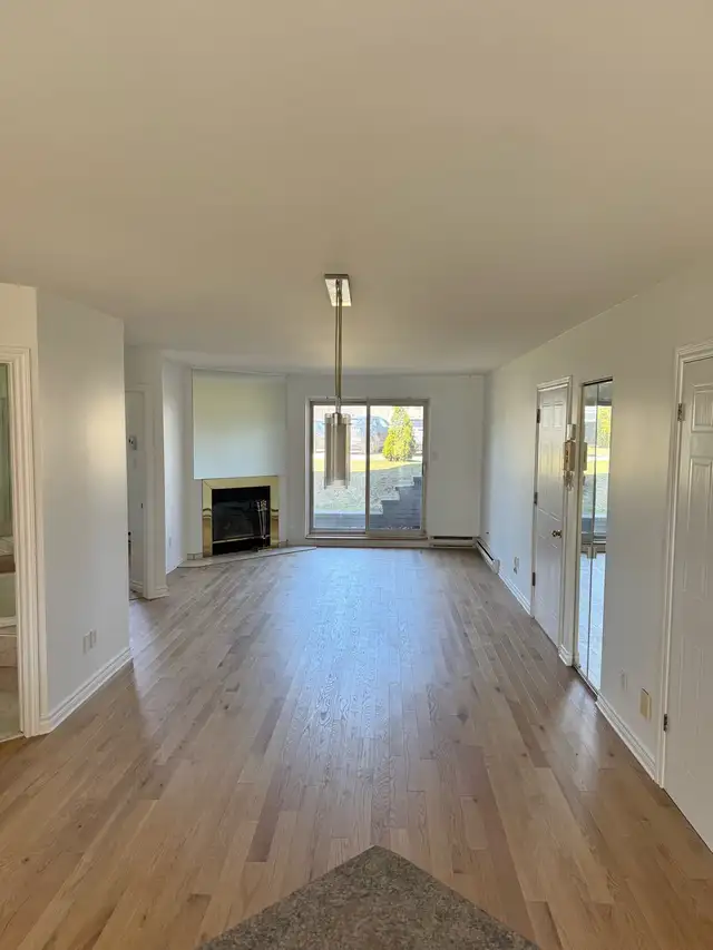 Condo 4½ rénové | St-Eustache | 1 599$